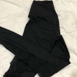 Victoria Sport Mesh Detail Leggings